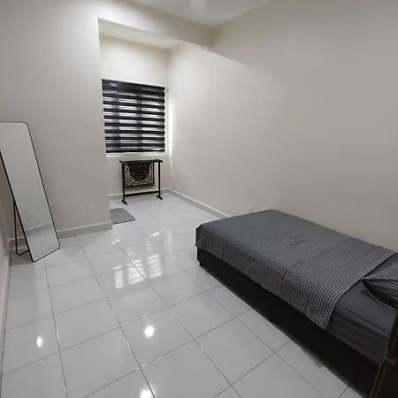 Homestay In Manjung Pr1Ma Segari-Melayu Only Lumut Exterior photo